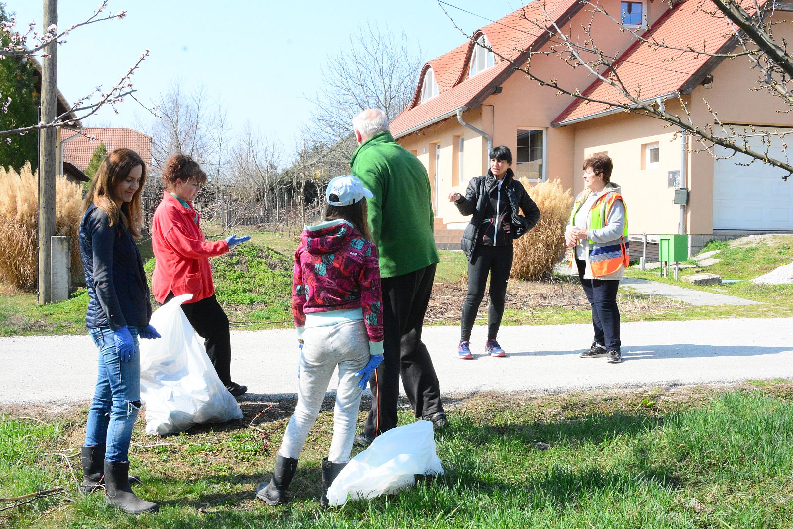TeSzedd! - sok köbméternyi szemetet szedtek Csalán és környékén